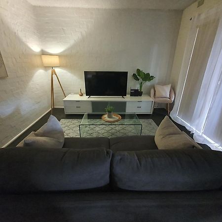 North Melbourne Retreat Apartment Luaran gambar